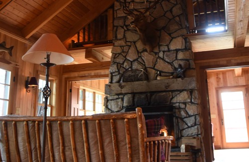 Presque Isle Cabin | Your Up North Getaway