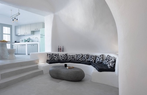 Megalochori Villa | Yposkafon Concept