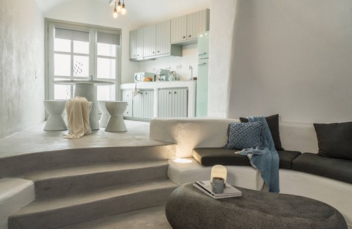 Megalochori Villa | Yposkafon Concept