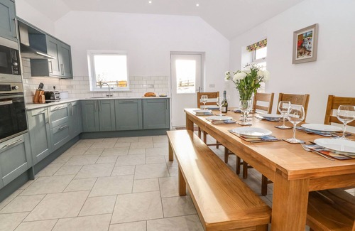 Moelfre Cottage | Yr Hen Feudy