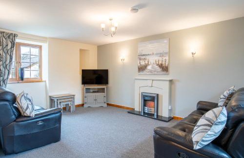 Llanfairpwllgwyngyll House | Yr Wyddfa Cottage Anglesey