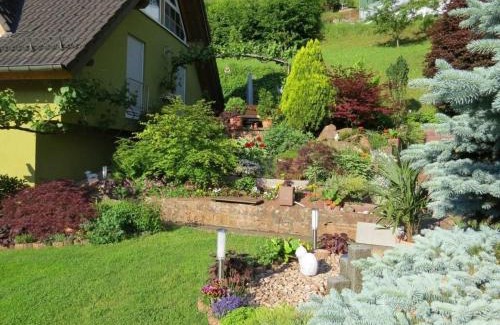 Bruchweiler-Baerenbach House | Yuan Comfortable holiday residence