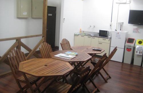 Anbo House | Yukaina Nakamatachi