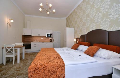 Racice-Pistovice Apartment | Zámek Castle Račice - Předzámčí Forecastle