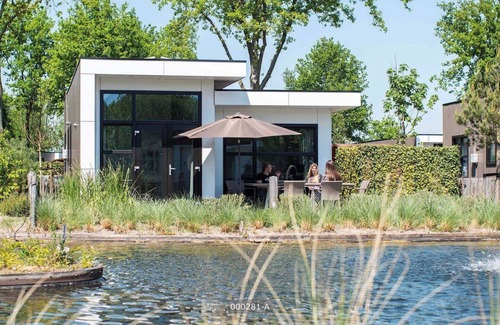 Cromvoirt Ski Chalet | ✓ Z Module at Résidence de Leuvert ✓ Holiday home for 6 persons ✓ Located near Den Bosch (Noord-Brabant) ✓ Near De IJzeren Man ✓ Book directly through the park