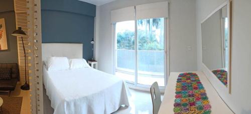 Asuncion Apartment | Z SHOPPING LA GALERIA APT Great Location! Low price! Full amenities!