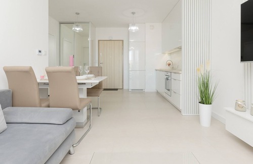 Podgorze Apartment | Zabłocie Apartments Cracow by Renters