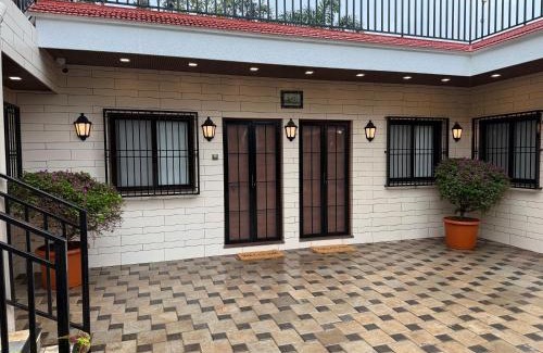 Panchgani House | Zaid & Nida House