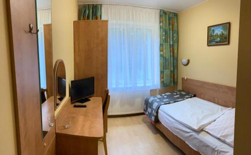 Gryfino Hotel | Zajazd Saga