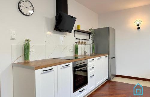 Borkowo Lostowickie Apartment | Zatoka Apartment- Tranquil Retreat, 15 Minutes to the Sea & Gdańsk City Center