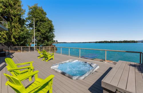 Bonney Lake House | Zen Oasis On Lake Tapps