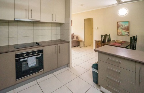 Rapid Creek House | Zenhouse Jordan: Private Backyard ~ Pets ~ BBQ