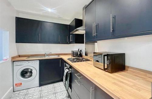 Southport Apartment | Zetland House Apartment - First floor with garden and parking