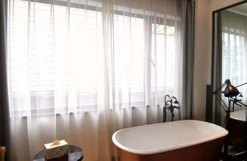 Hefang Street Hotel | Zheda Yuanzheng Lanshe Hotel