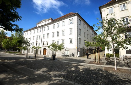 Ljubljana City Centre Apartment | Zois Apartments