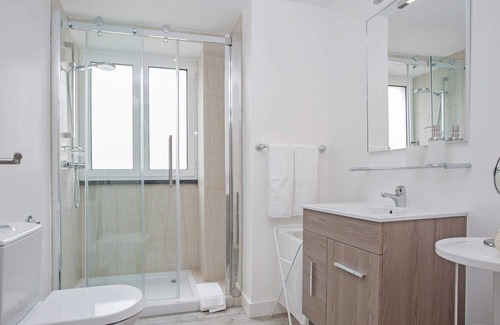 Old Town Apartment | Zona Velha II by An Island Apart