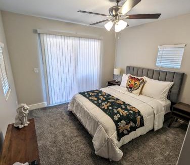 Wichita House | Zoobilee-on Zoo Blvd