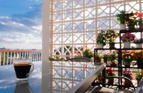 Nea Makri Apartment | Zoumperi Nea Makri 4-5 guest apt big balconies 5 min to beach