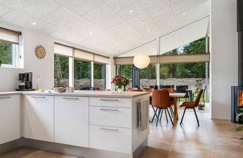 Hou House | "Zoya" - from the sea by Interhome