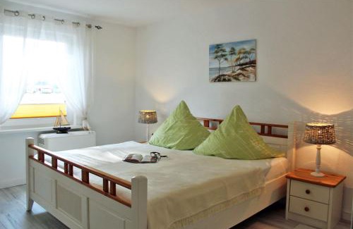 Neuendorf Heide Apartment | Zur Alten Boddenfischerei Ferienwohnung Zander