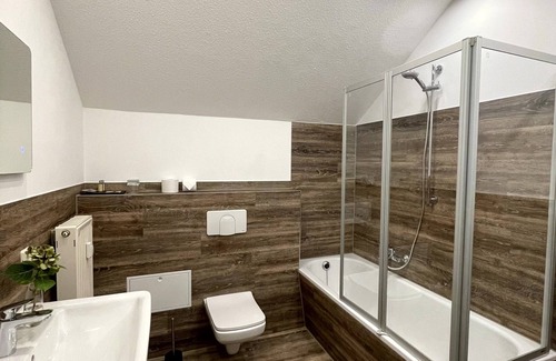 Weida House | Zur Altstadt - Am Fuße der Osterburg - Gaststätte, Pension, FEWO
