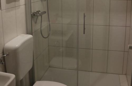 Dreislar House | Zur Dorfschänke