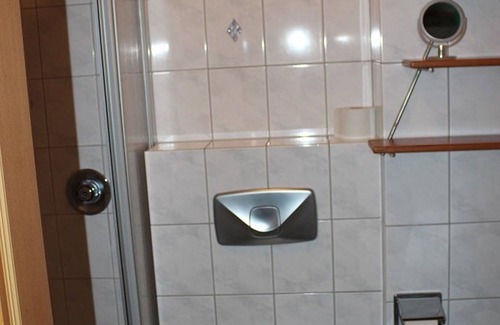 Waffenbrunn House | Zur Waldesruh