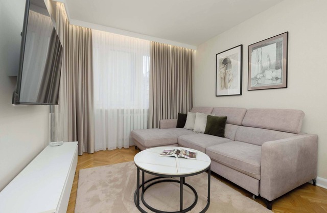 Żelazna 34/38 | Beautiful Apartment | Parking