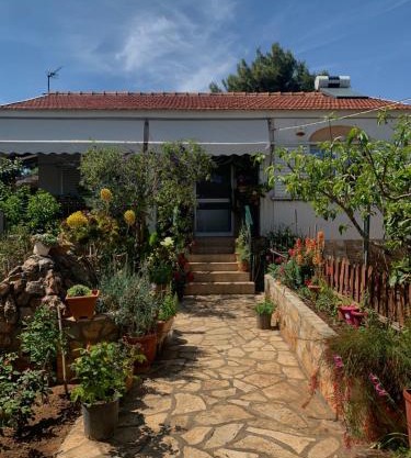 Δωμάτιο με λουτρό σε εξοχικό σπίτι Ραφήνα