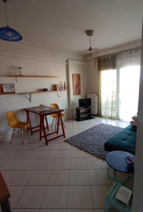 Φωτεινό κοντά στον σταθμό ΚΤΕΛ Θεσσαλονίκης