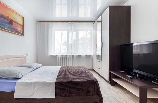 Апартаменты на Маршала Жукова 40