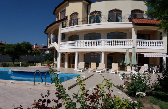 Къща за гости Розариум