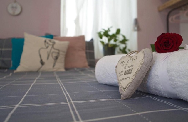 דירה לזוג על שוק מחנה יהודה