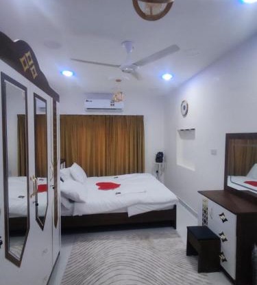 ريف سوق نزوى