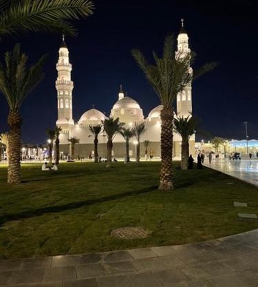 شقة بجوار مسجد قباء