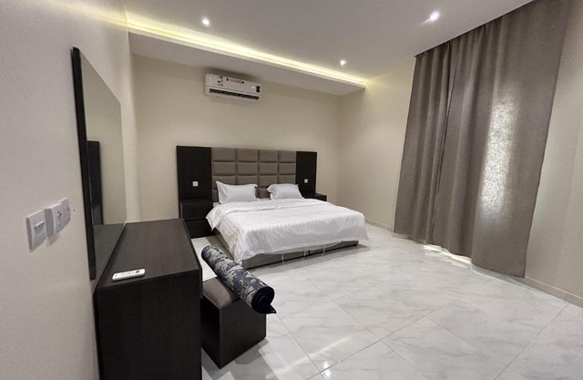 شقة غرفة وصالة