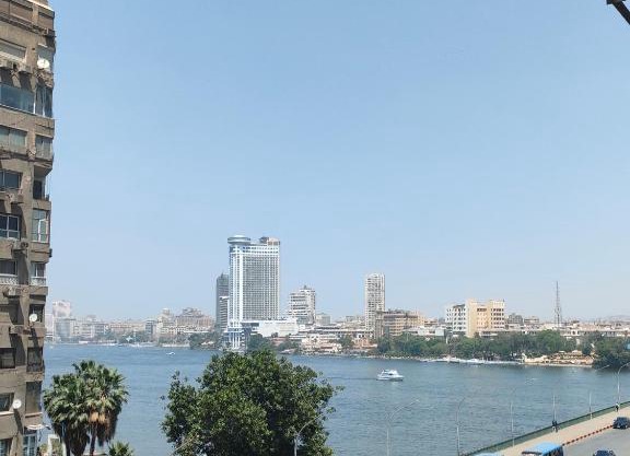 شقه علي النيل دوبلكس فاخرة