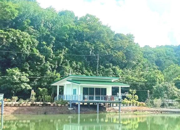 บังกะโลบ้านสวนเอก Bungalow Baan Suan Aek