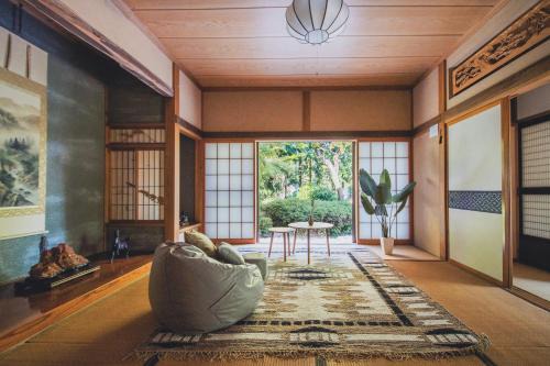 佐渡古民家一棟貸切 Active Art Hotel 日本庭園 佐渡アート