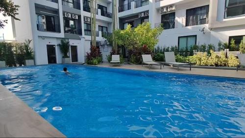 正对素贴山的Next小公寓