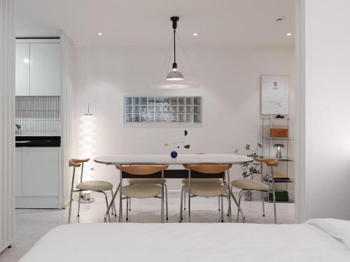 센트럴강남주차가능한3room빌라2호선9호선