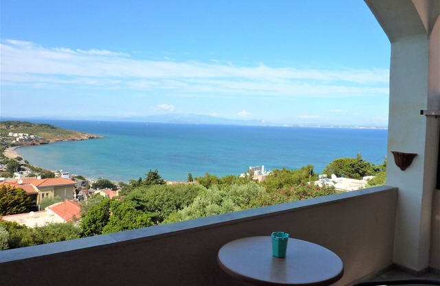 1-2 Studio with Panoramic Sea View