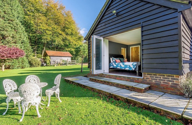 1 bedroom accommodation in Near Balcombe