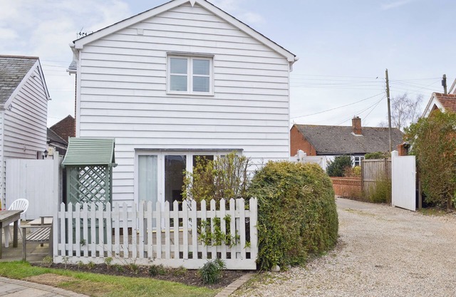 1 bedroom accommodation in Birch, near Colchester