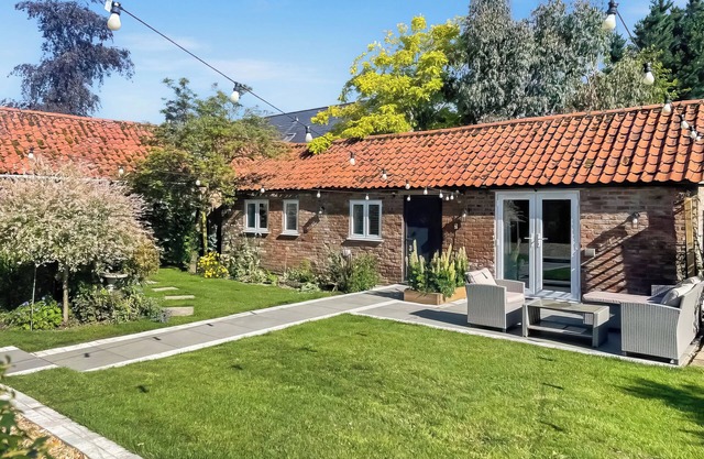 1 bedroom accommodation in Gorefield, near Wisbech