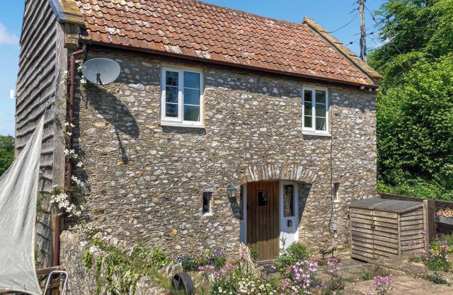 1 bedroom accommodation in Chard