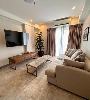 1 Bedroom in Angeles City with gym and pool near Clark
