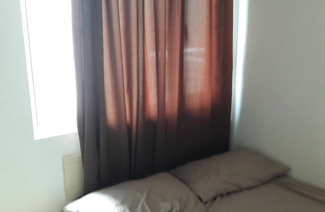 1 BR Hotel like Condo unit connected to MRT station w/Wifi