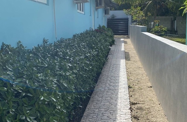 1 BR w/Free Breakfast & Airport Pickup