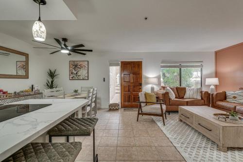 1 Mi to Boat Ramp Lake Havasu City Condo with Patio